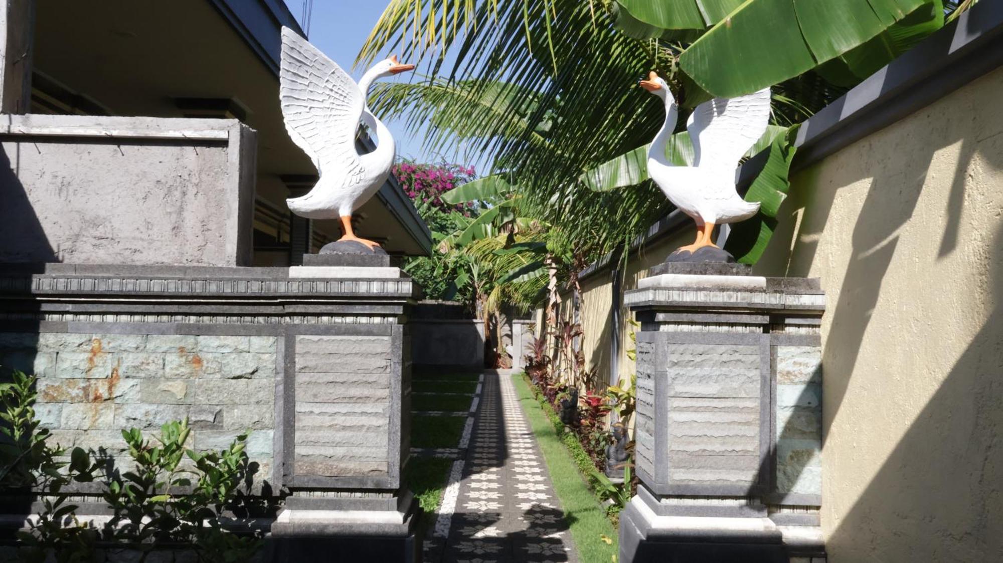 Nick Homestay Bali Uluwatu Eksteriør billede